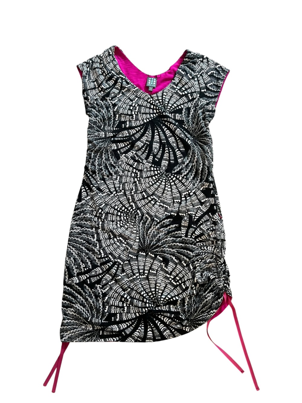 Title Nine Matahari Flow 2-in-1 Reversible Dress Black White Pink M Athleisure